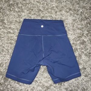 Wunder Train High-Rise Short 6"
